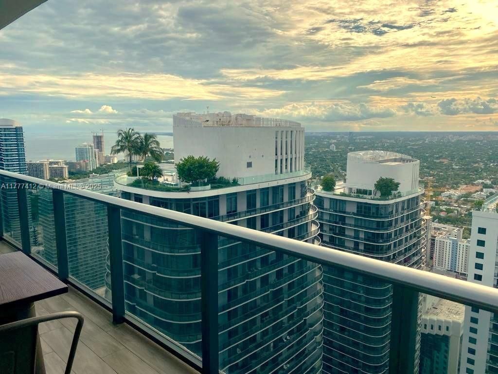 801 S Miami Ave, Unit 5410, Miami, FL 33130 Photo