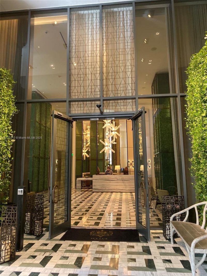 801 S Miami Ave, Unit 5410, Miami, FL 33130 Photo