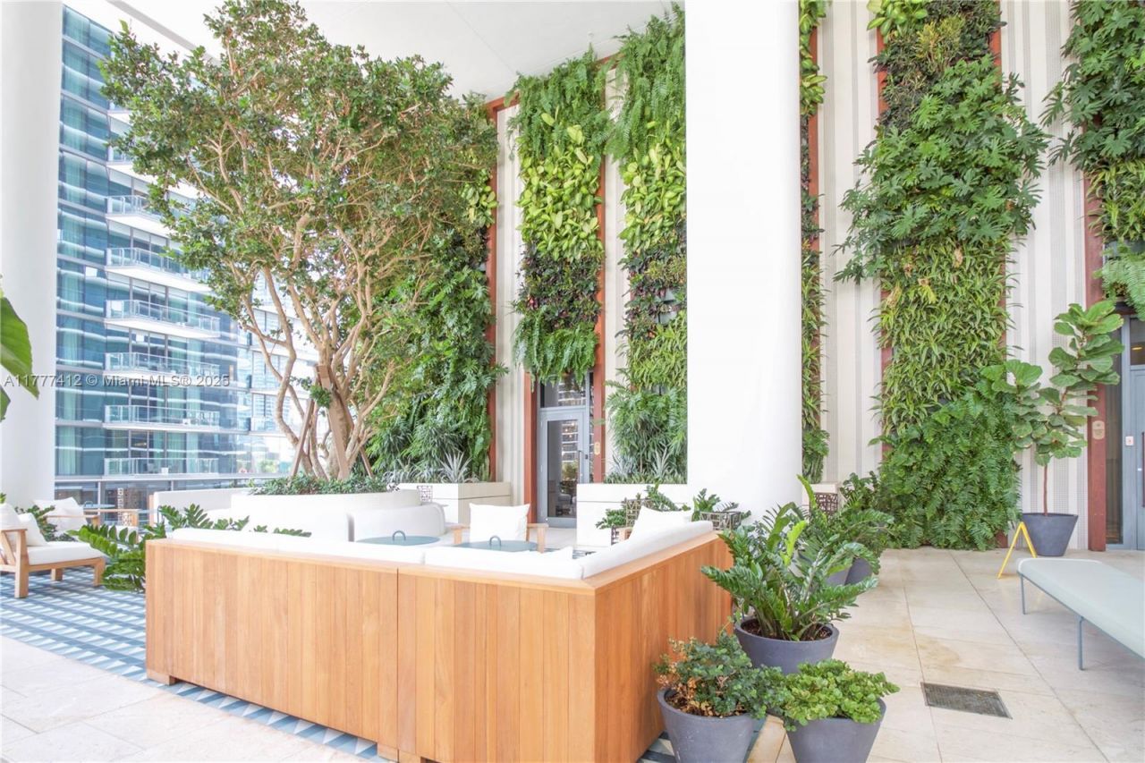 801 S Miami Ave, Unit 5410, Miami, FL 33130 Photo