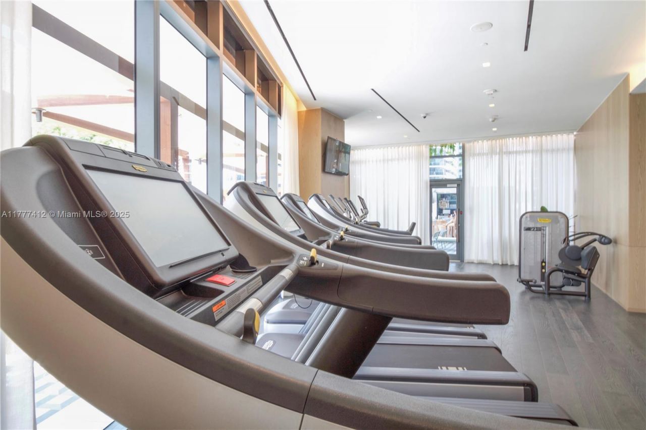 801 S Miami Ave, Unit 5410, Miami, FL 33130 Photo