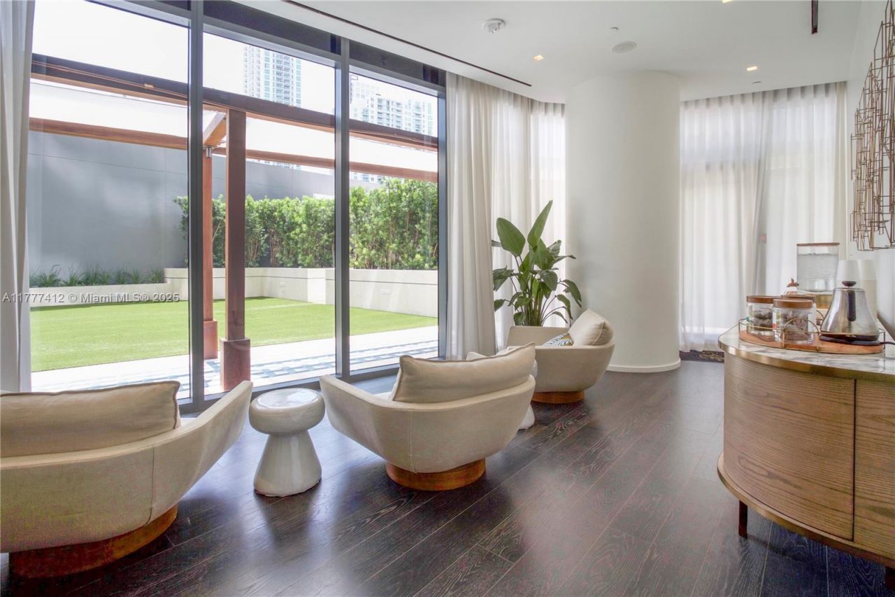 801 S Miami Ave, Unit 5410, Miami, FL 33130 Photo