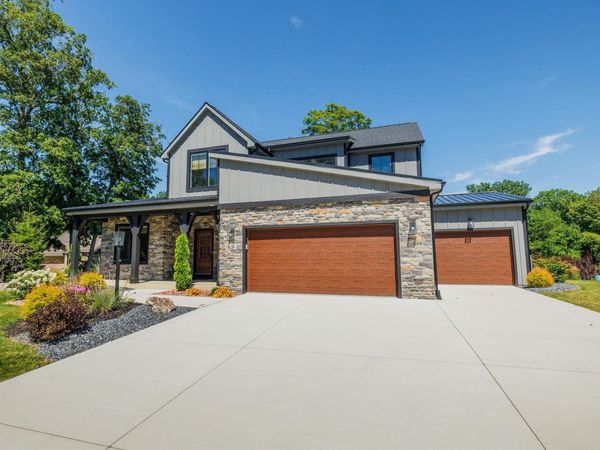 18096 Tullymore Lane, Unit 34TR, Leo, IN 46765