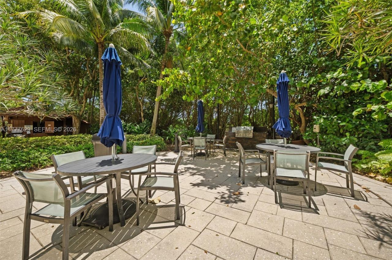 2000 Towerside Ter, Unit 805, Miami, FL 33138 Photo