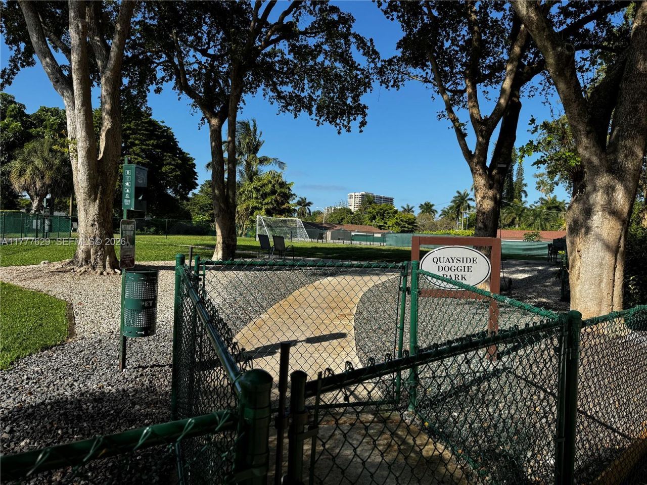 2000 Towerside Ter, Unit 805, Miami, FL 33138 Photo