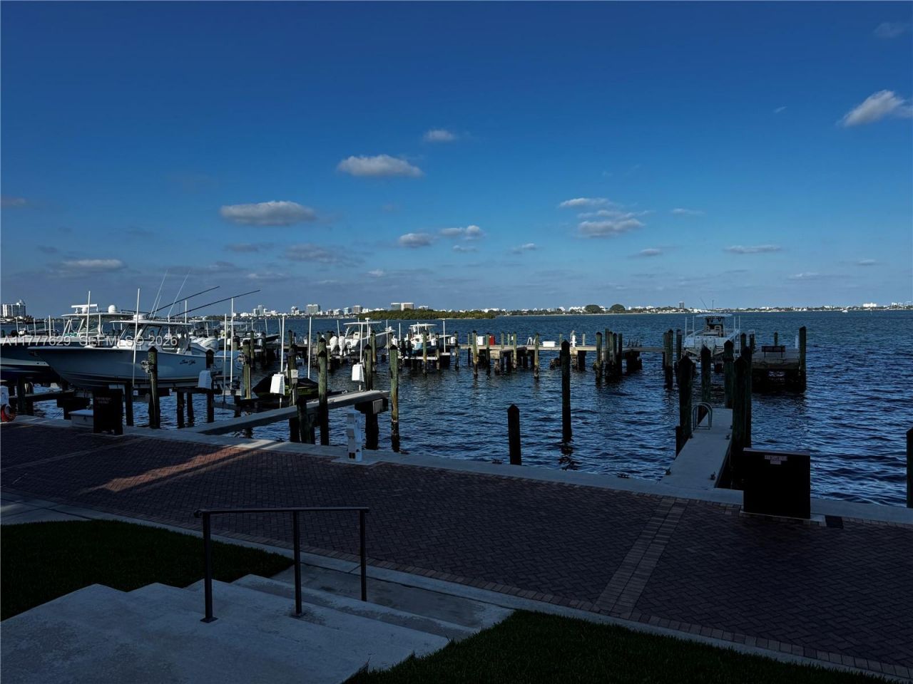 2000 Towerside Ter, Unit 805, Miami, FL 33138 Photo