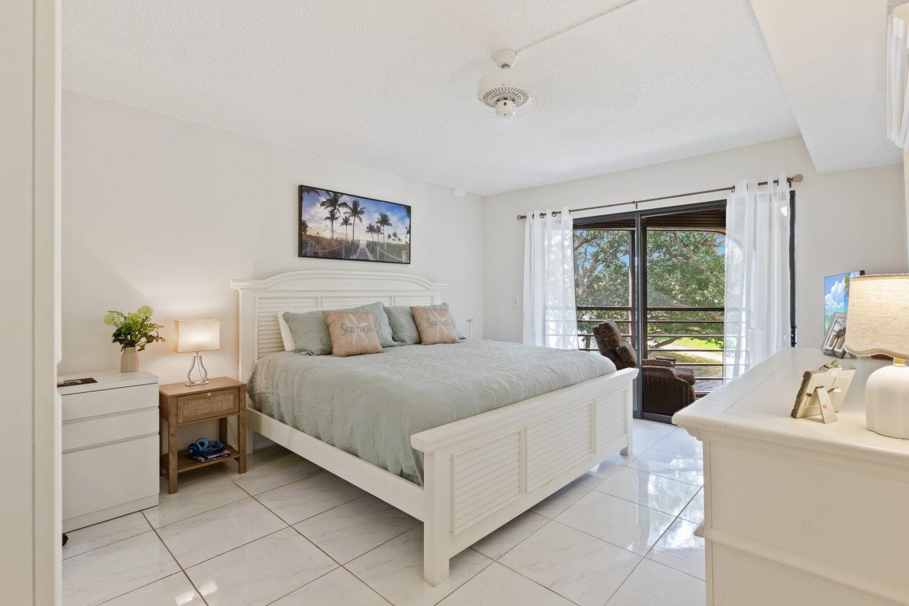 5380 Cedar Lake Drive, Unit 304, Boynton Beach, FL 33437 Photo