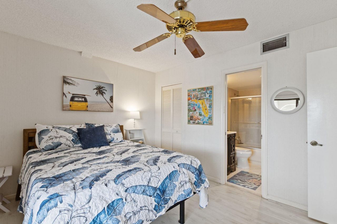 5380 Cedar Lake Drive, Unit 304, Boynton Beach, FL 33437 Photo