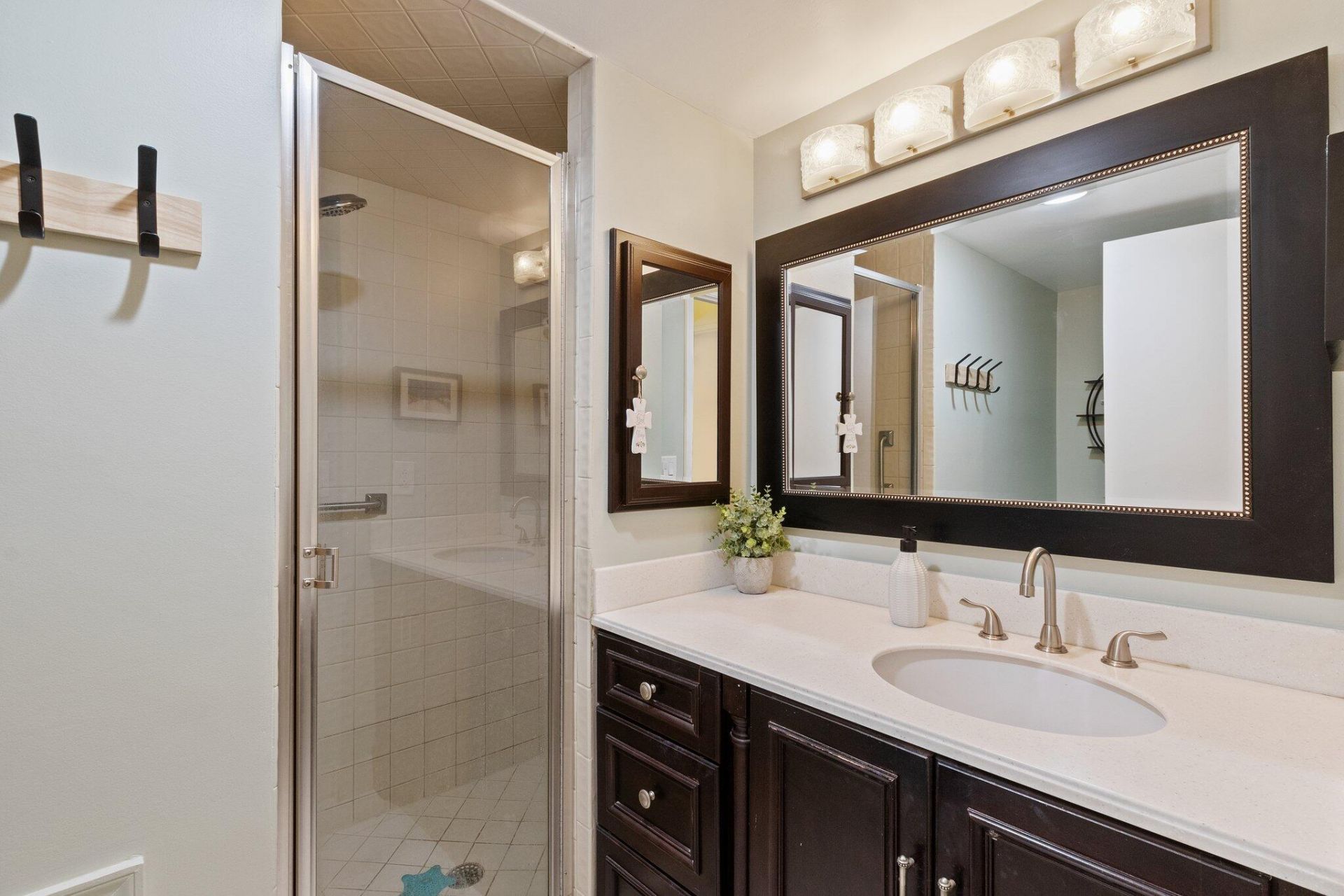 5380 Cedar Lake Drive, Unit 304, Boynton Beach, FL 33437 Photo