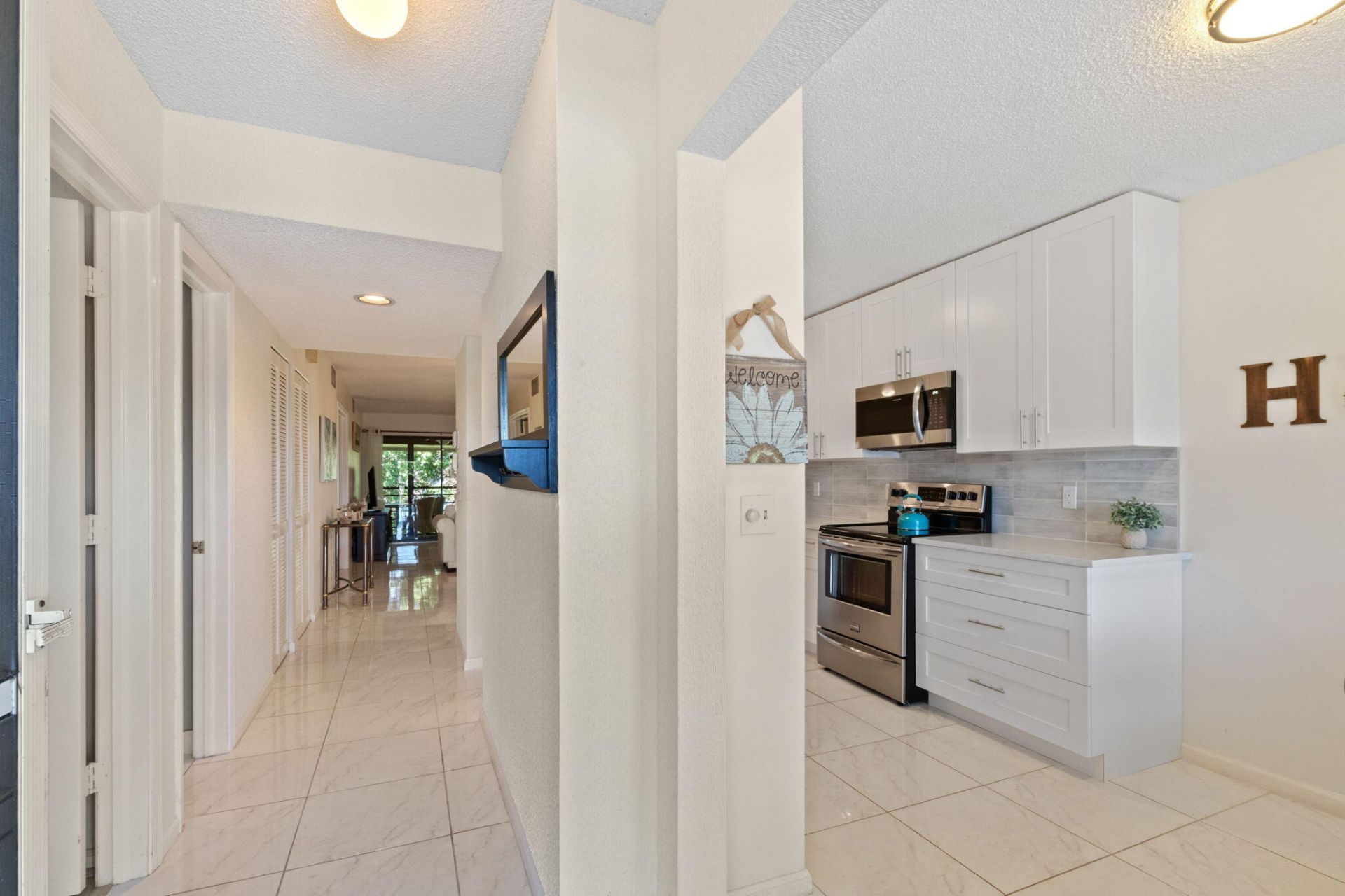 5380 Cedar Lake Drive, Unit 304, Boynton Beach, FL 33437 Photo