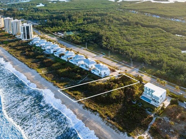 4506 N Hwy A1a, Hutchinson Island, FL 34949