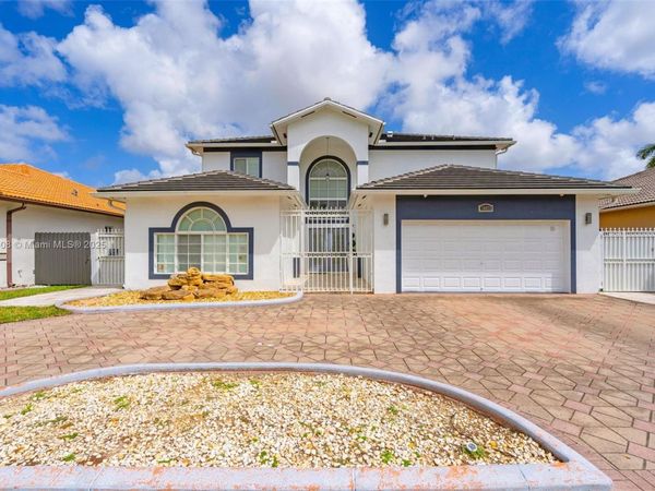 16075 SW 149th Ter, Miami, FL 33196
