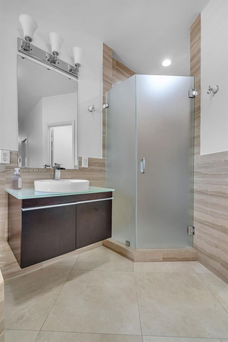 16075 SW 149th Ter, Miami, FL 33196 Photo