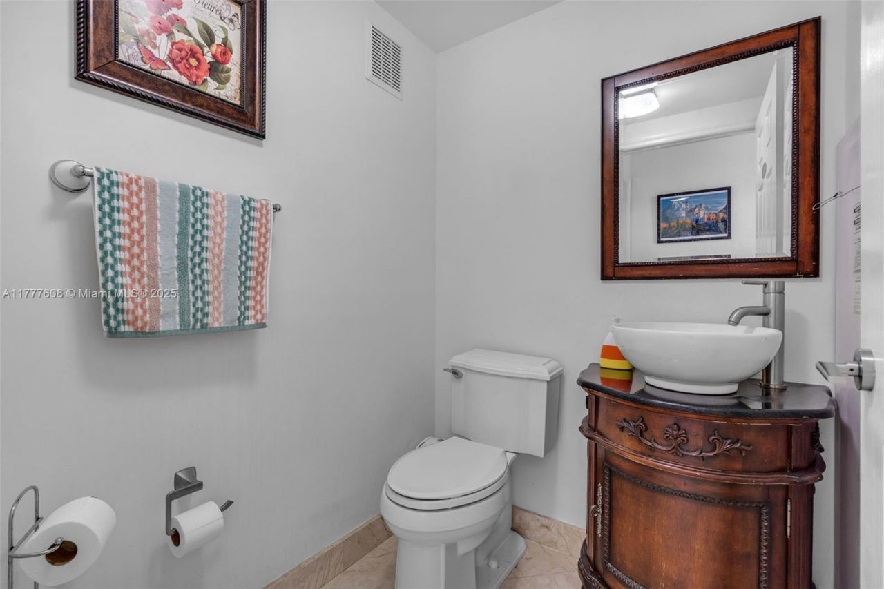 16075 SW 149th Ter, Miami, FL 33196 Photo