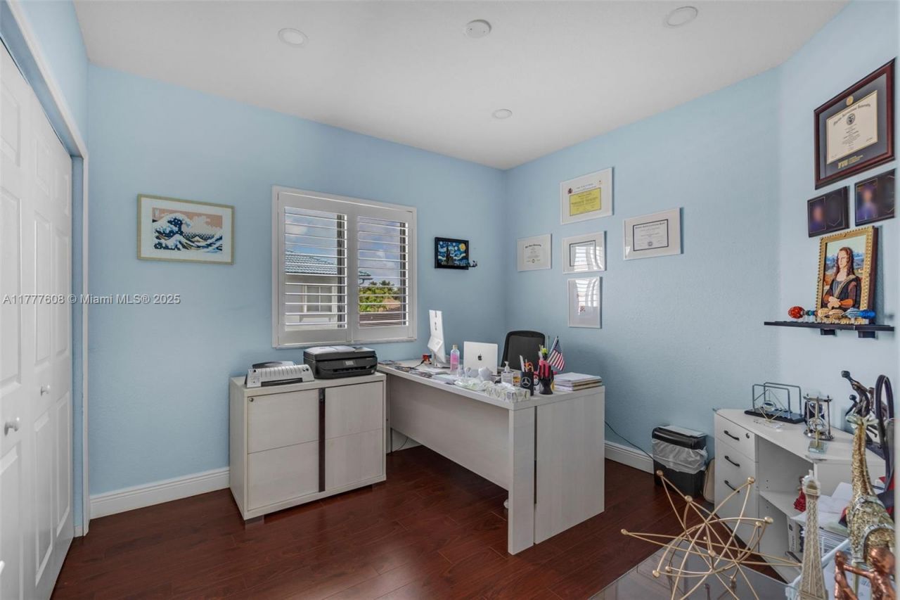 16075 SW 149th Ter, Miami, FL 33196 Photo