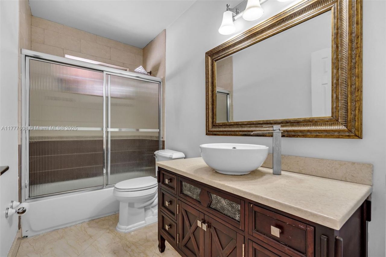 16075 SW 149th Ter, Miami, FL 33196 Photo