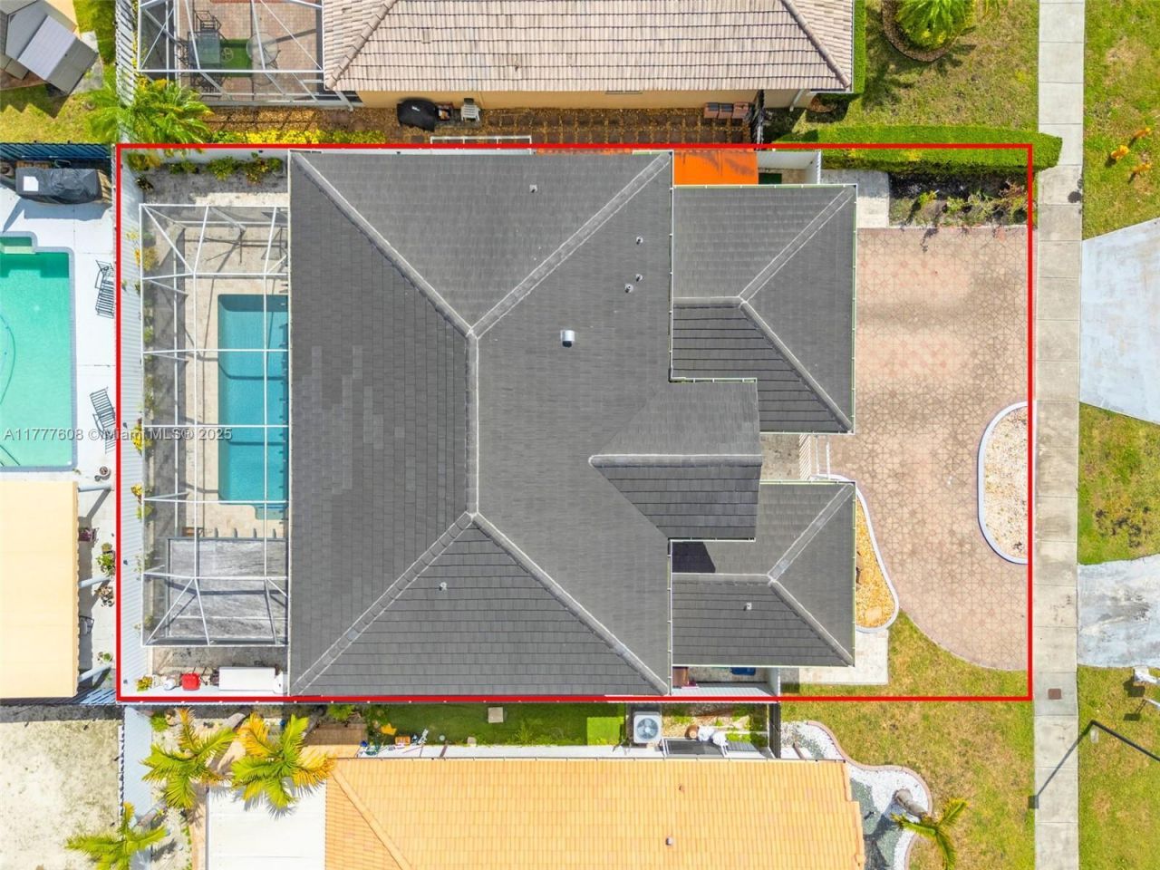 16075 SW 149th Ter, Miami, FL 33196 Photo