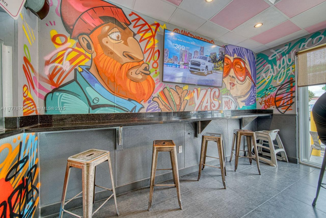 Burger Joint For Sale In Hialeah Gardens, Hialeah, FL 33018 Photo