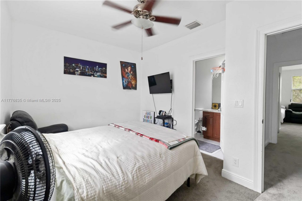 2452 SW 99th Way, Unit 2452, Miramar, FL 33025 Photo