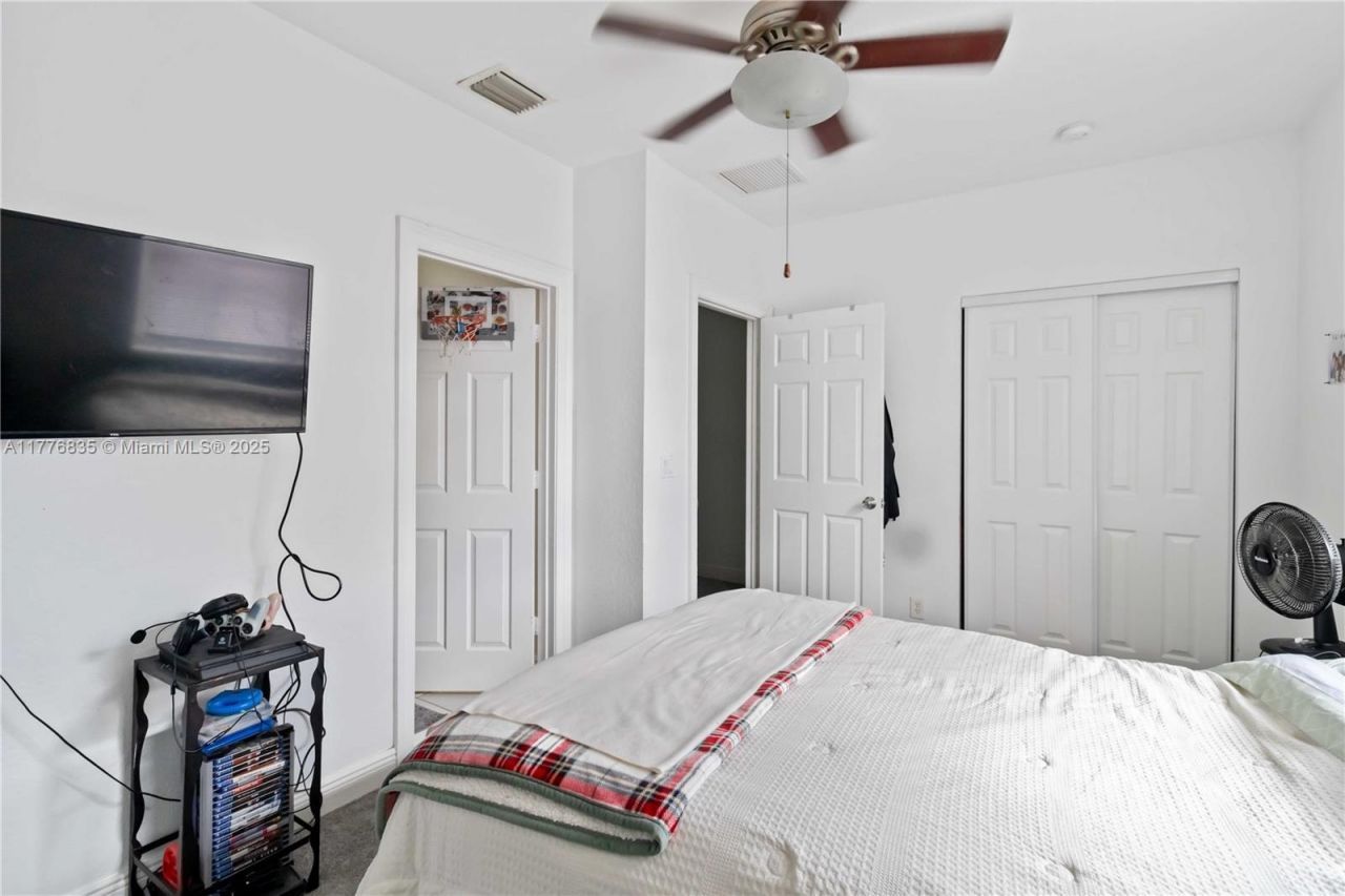 2452 SW 99th Way, Unit 2452, Miramar, FL 33025 Photo