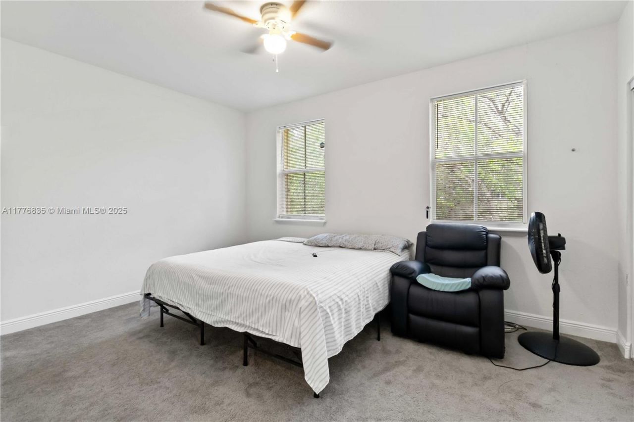 2452 SW 99th Way, Unit 2452, Miramar, FL 33025 Photo