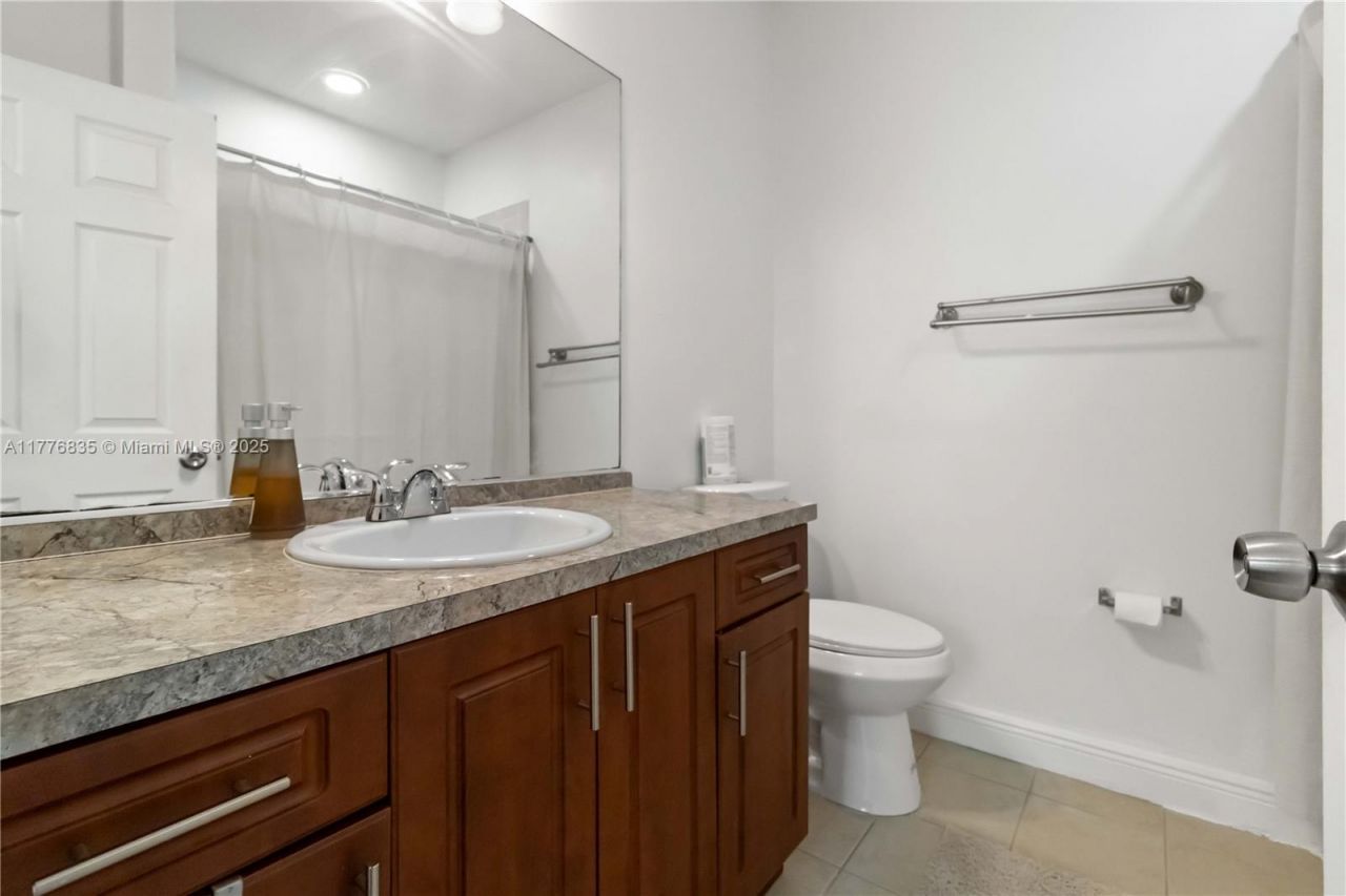 2452 SW 99th Way, Unit 2452, Miramar, FL 33025 Photo