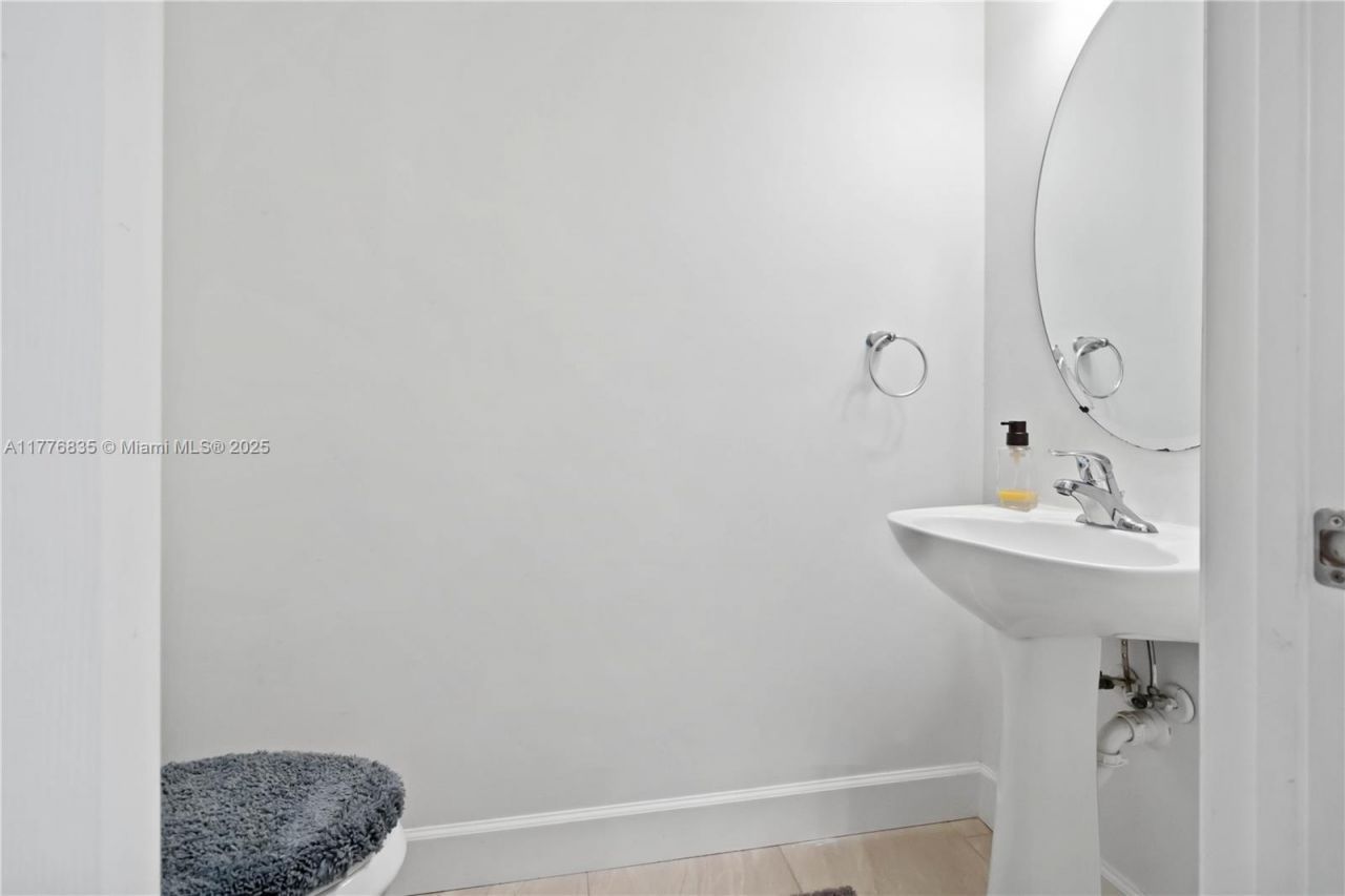 2452 SW 99th Way, Unit 2452, Miramar, FL 33025 Photo