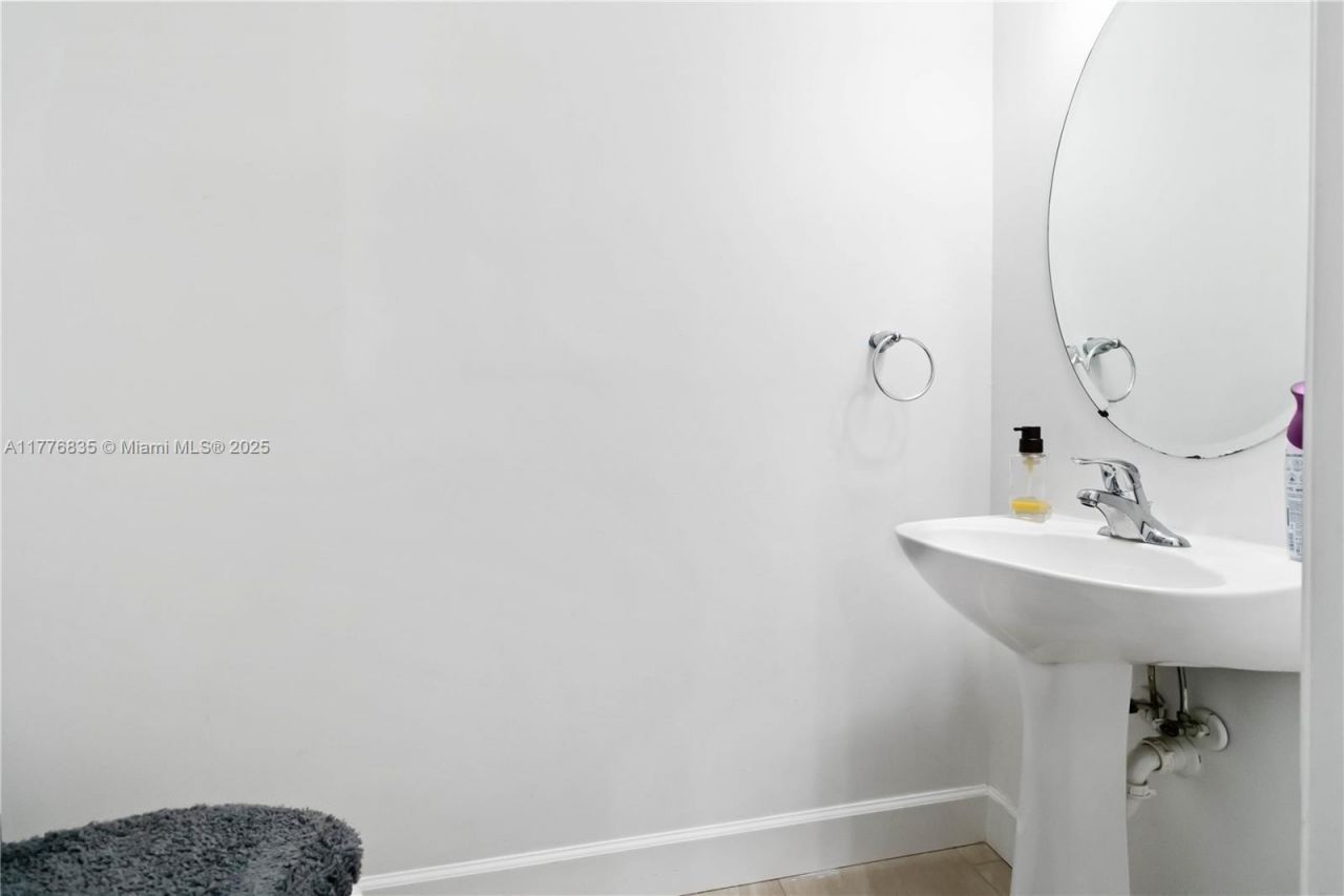 2452 SW 99th Way, Unit 2452, Miramar, FL 33025 Photo