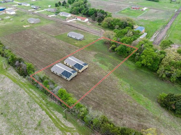 225 Largo Street, Bonham, TX 75418