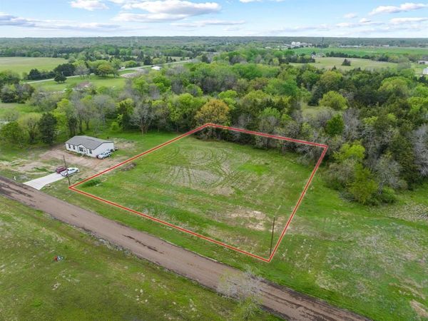 333 Hemby Way, Bonham, TX 75418