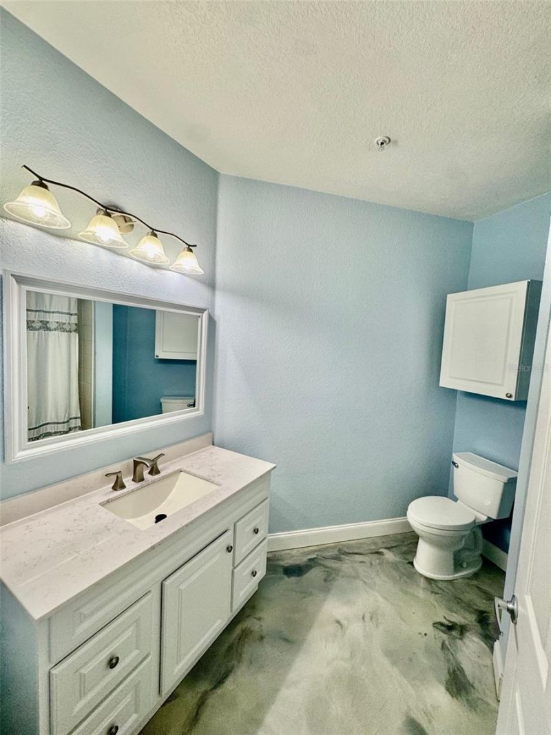 8325 38th Street Circle E, Unit 107, Sarasota, FL 34243 Photo