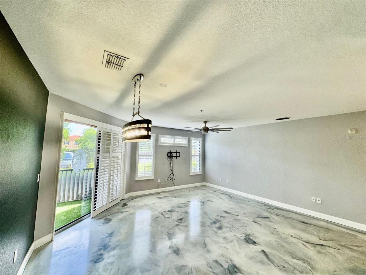 8325 38th Street Circle E, Unit 107, Sarasota, FL 34243 Photo