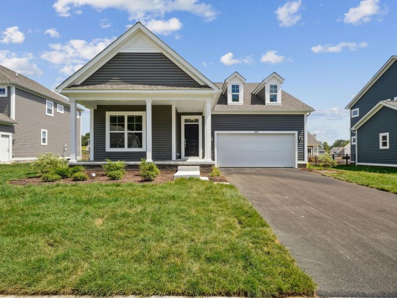 207 Isleta Drive, Pataskala, OH 43062 Photo 1