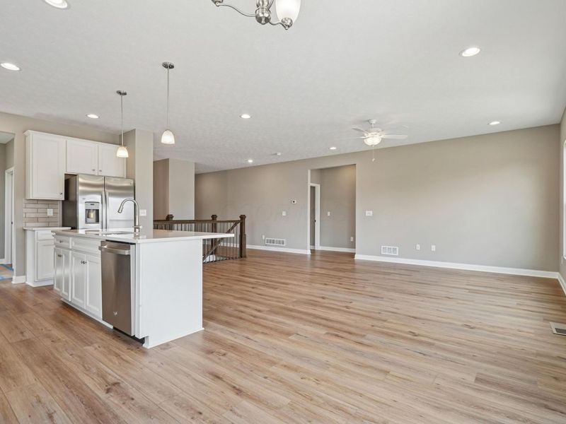 207 Isleta Drive, Pataskala, OH 43062 Photo 20