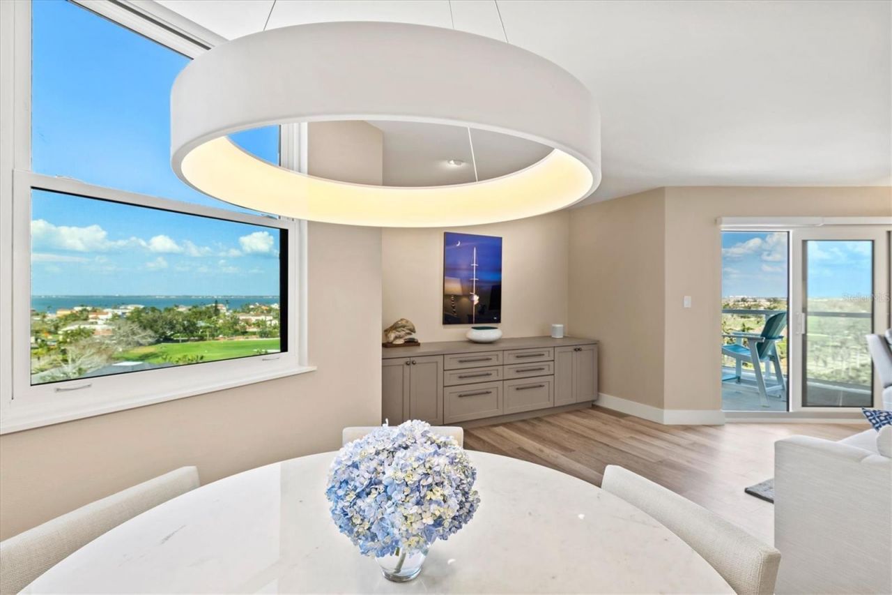 1050 Longboat Club Road, Unit 903, Longboat Key, FL 34228 Photo