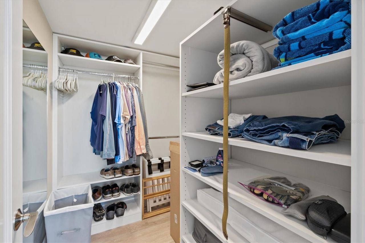 1050 Longboat Club Road, Unit 903, Longboat Key, FL 34228 Photo