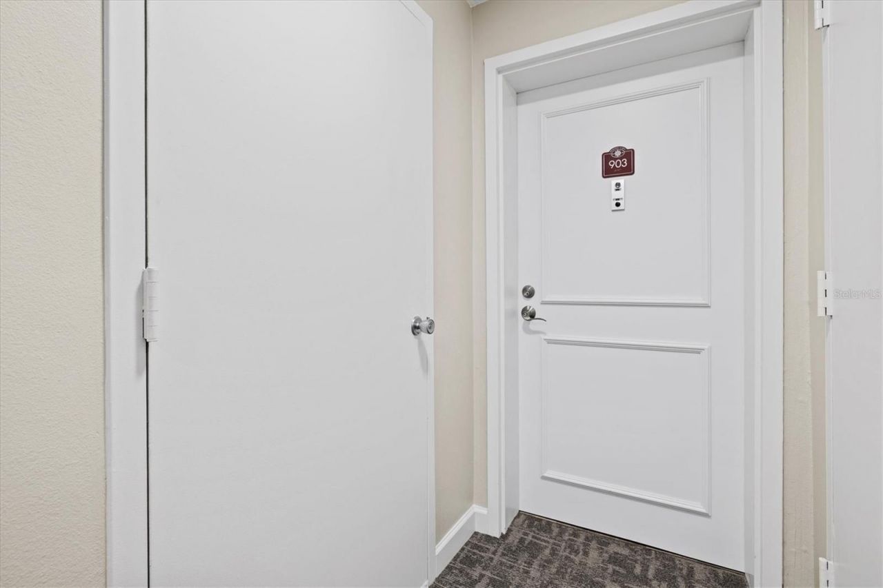 1050 Longboat Club Road, Unit 903, Longboat Key, FL 34228 Photo