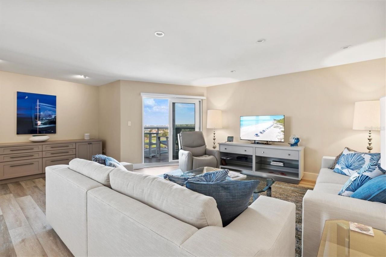 1050 Longboat Club Road, Unit 903, Longboat Key, FL 34228 Photo