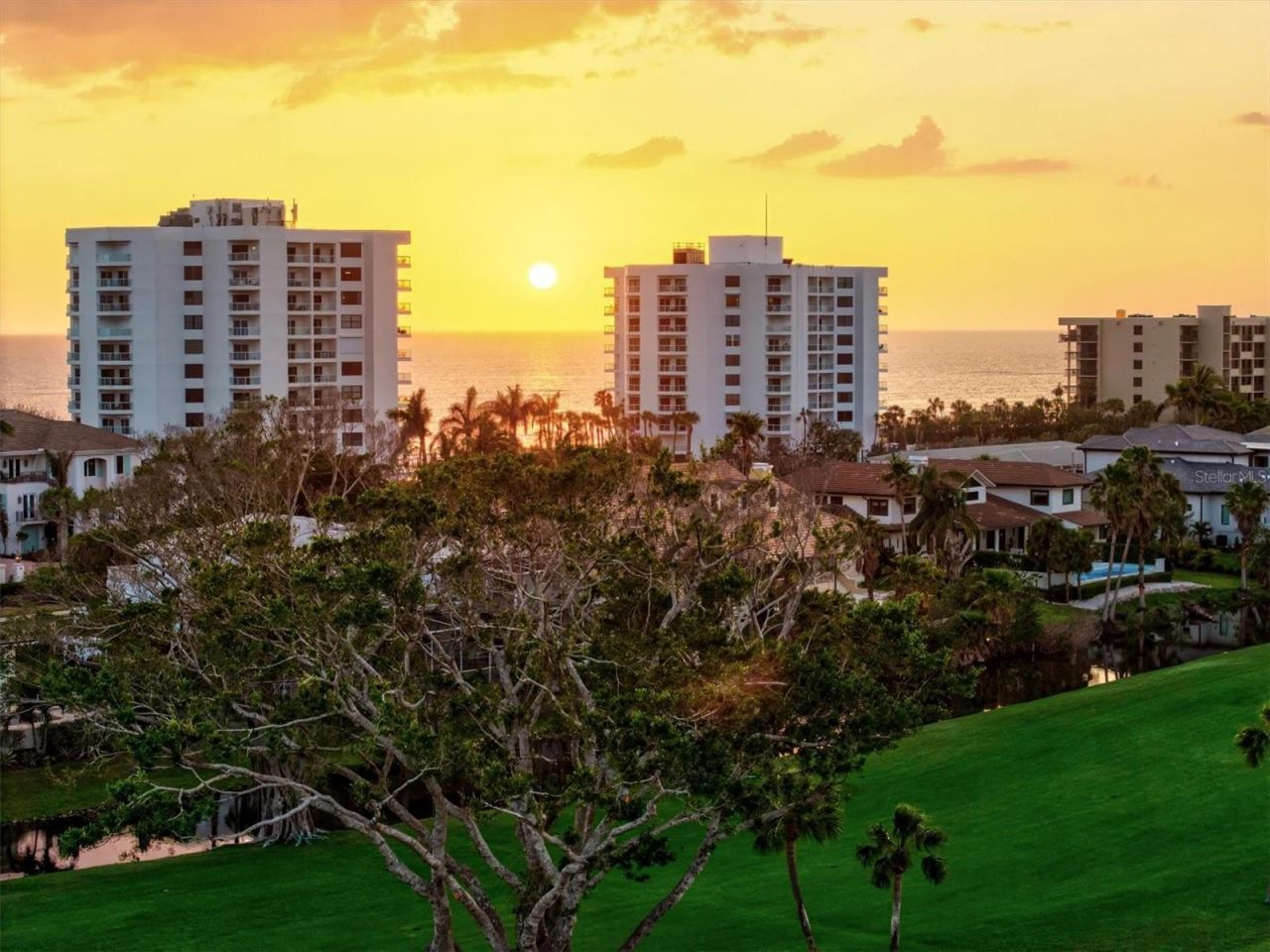 1050 Longboat Club Road, Unit 903, Longboat Key, FL 34228 Photo