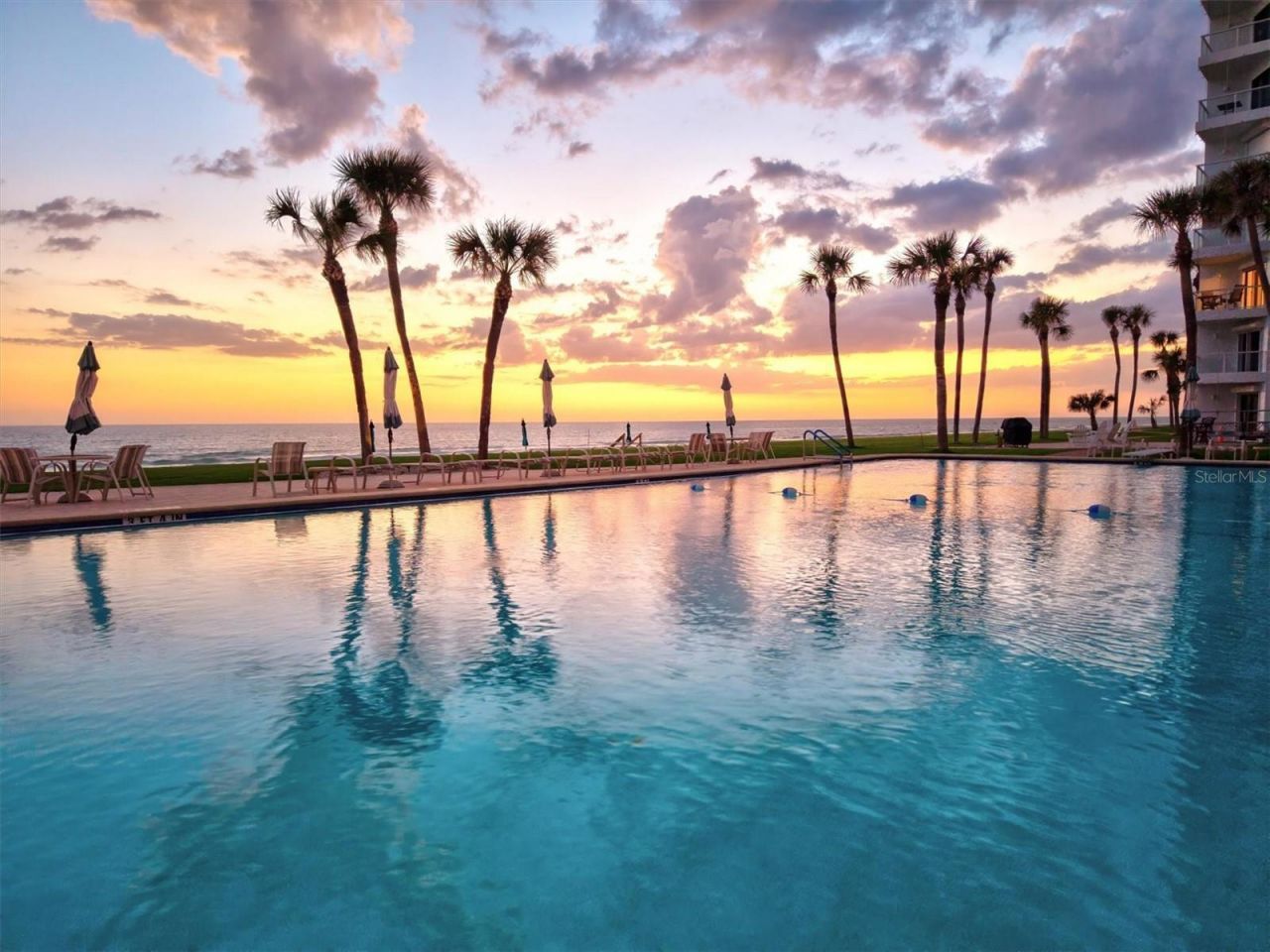 1050 Longboat Club Road, Unit 903, Longboat Key, FL 34228 Photo