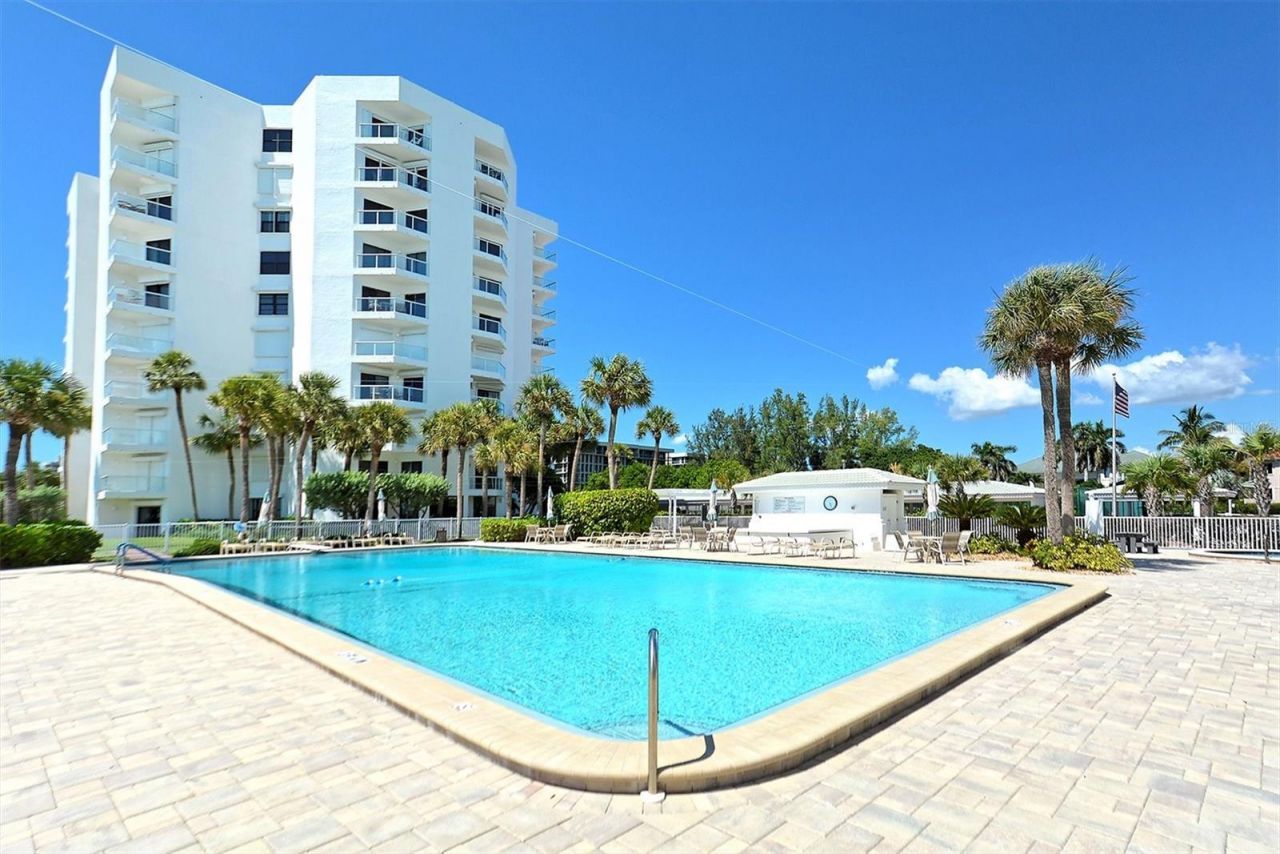 1050 Longboat Club Road, Unit 903, Longboat Key, FL 34228 Photo