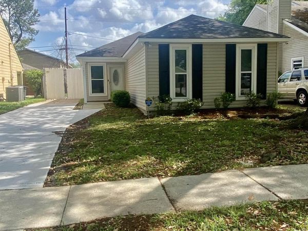 1835 Fountain Ave, Baton Rouge, LA 70810