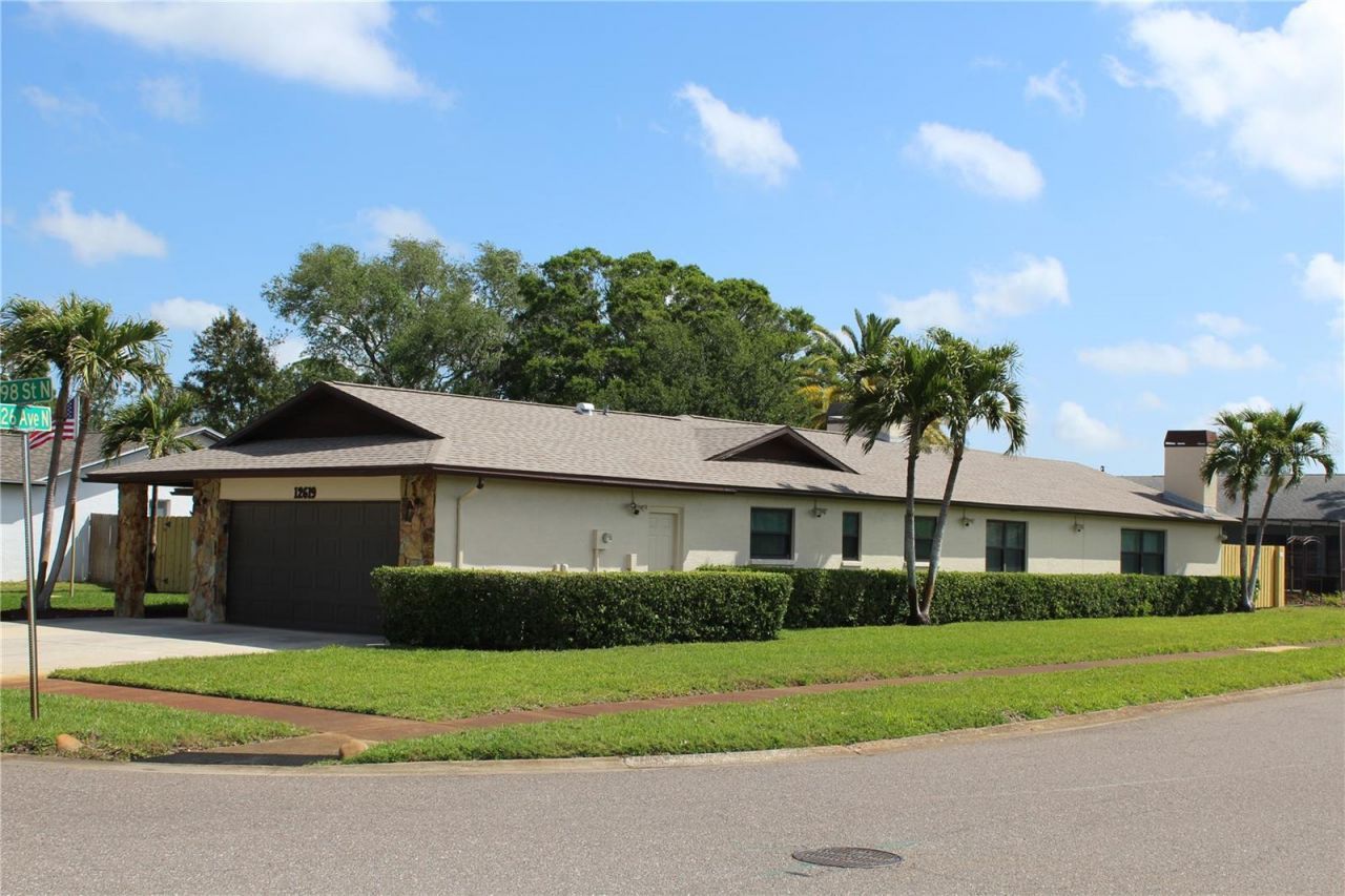 12619 98th Street, Largo, FL 33773 Photo