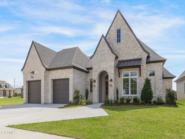 301 Abercrombie Way, Broussard, LA 70518