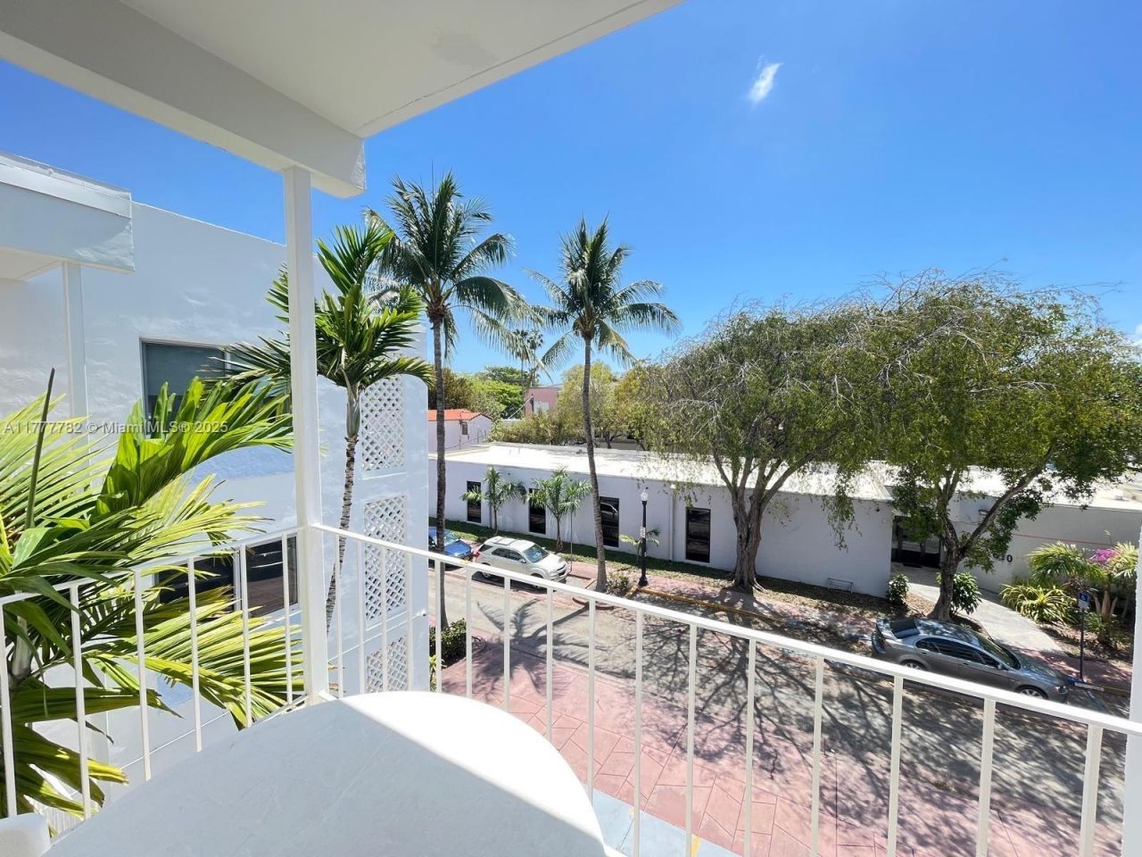 641 Espanola Way, Unit 35, Miami Beach, FL 33139 Photo