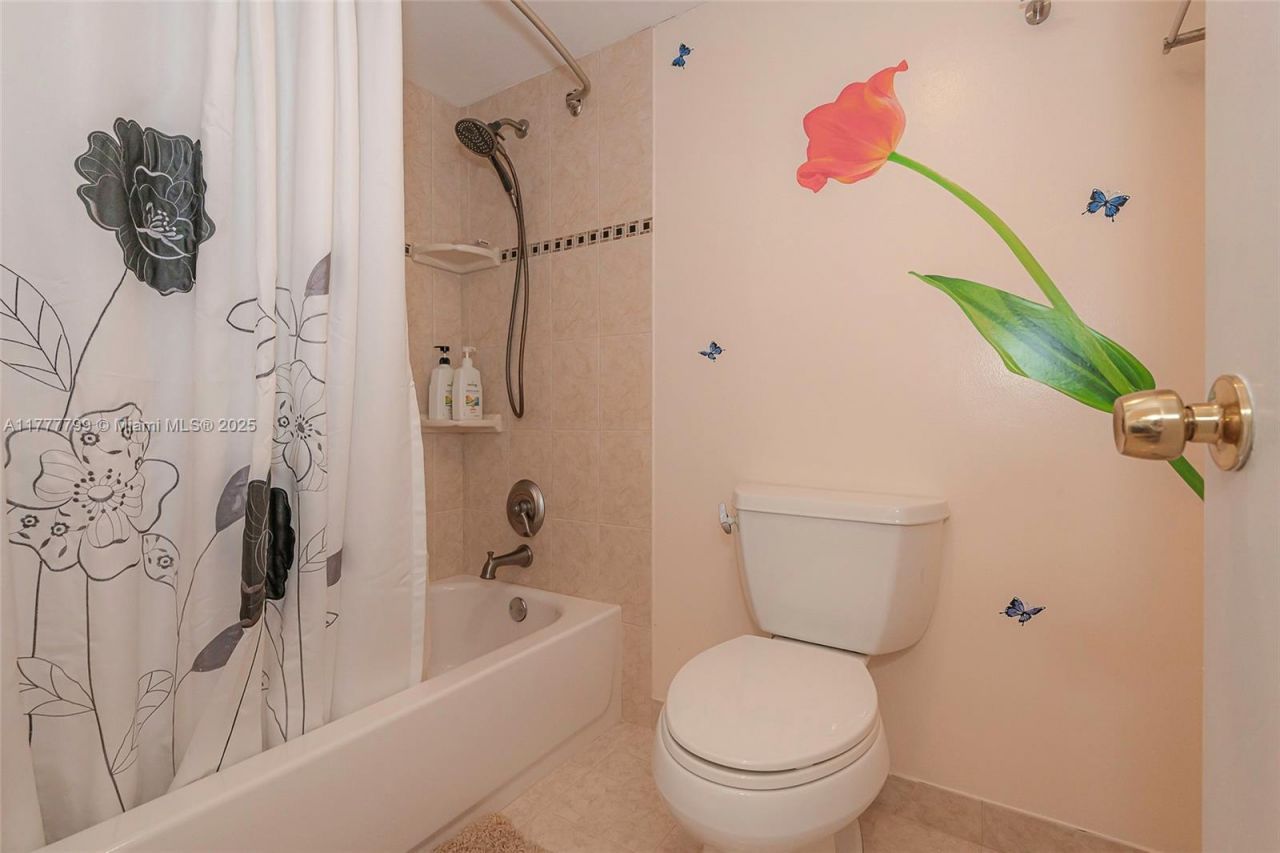 1817 S Ocean Dr, Unit 628, Hallandale Beach, FL 33009 Photo