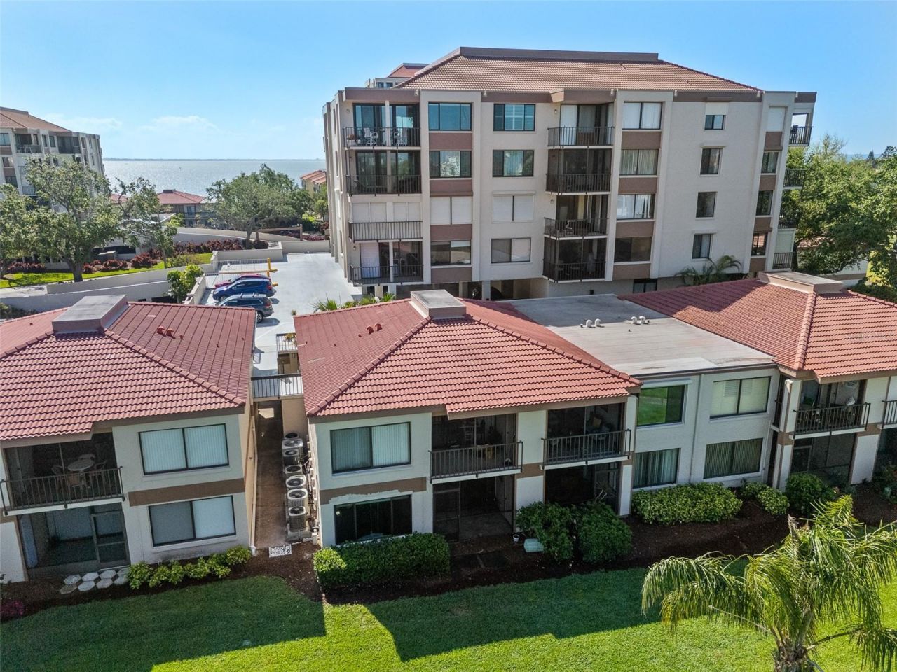 6269 Palma Del Mar Boulevard S, Unit 112, Saint Petersburg, FL 33715 Photo