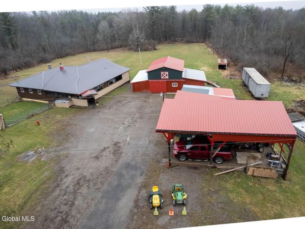 589 Anderson Road, Sprakers, NY 12166