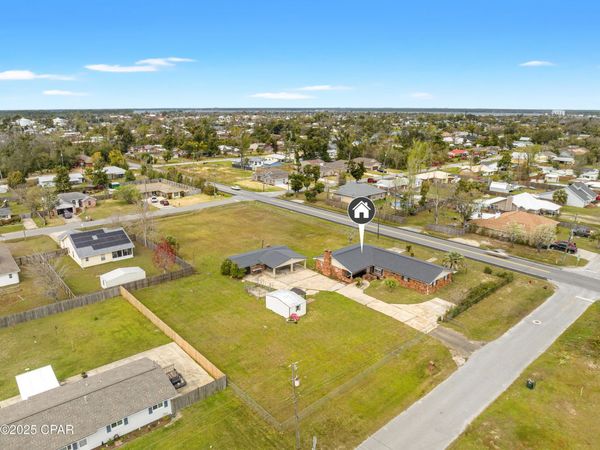 905 E 12th Street, Lynn Haven, FL 32444