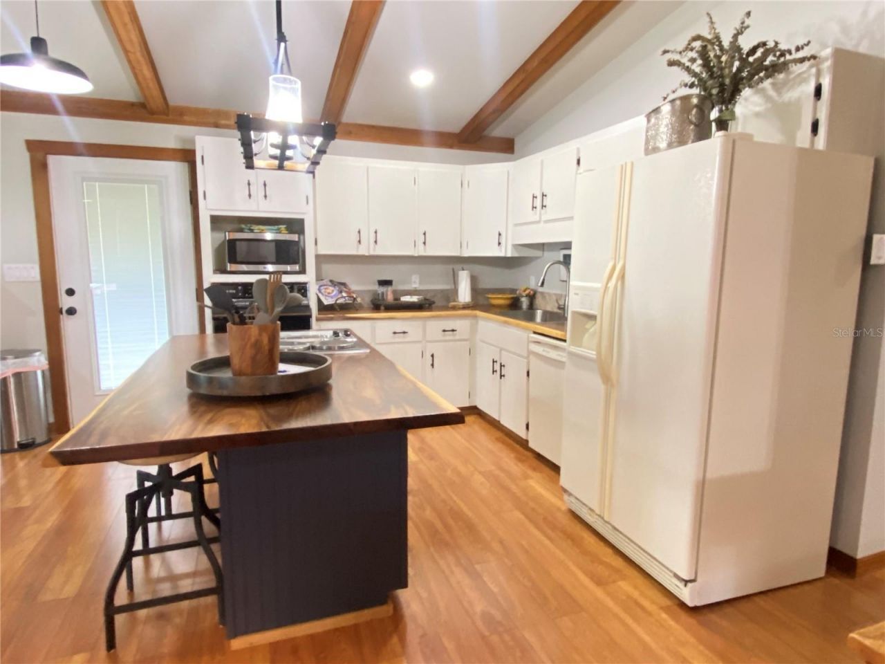 170 Little Orange Lake Drive, Hawthorne, FL 32640 Photo