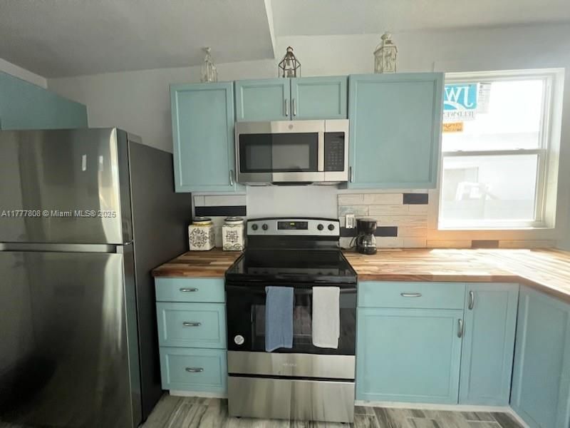 265 NW 80th St, Miami, FL 33150 Photo